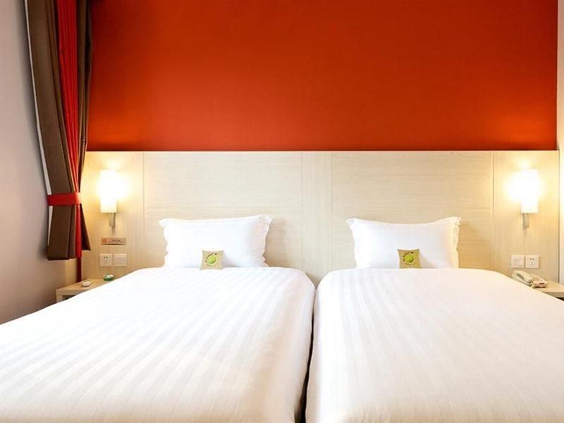 Hotel Ibis Jianguomen 2*